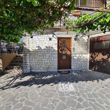 Ferienwohnung Apartma Pina Izola Exterior foto