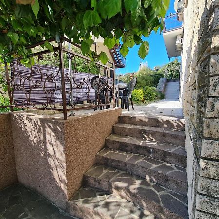 Ferienwohnung Apartma Pina Izola Exterior foto