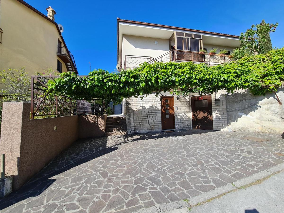 Ferienwohnung Apartma Pina Izola Exterior foto